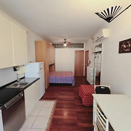 Appartamento Berlino Apartment, Posto Auto Giulug Rif A206 Porto d'Ascoli