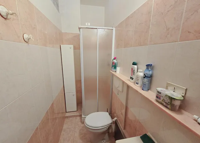 Berlino Apartment, Posto Auto Giulug Rif A206 公寓 *